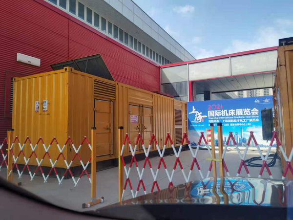 双滦发电车出租-发电机无电压或电压太低怎么办？