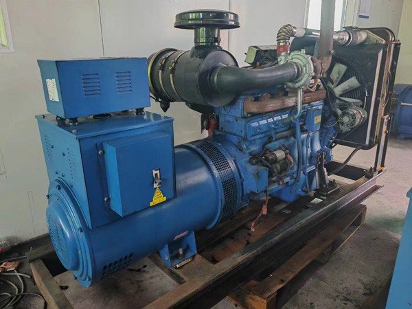 双滦100kW柴油发电机组使用多级机油有哪些优缺点？